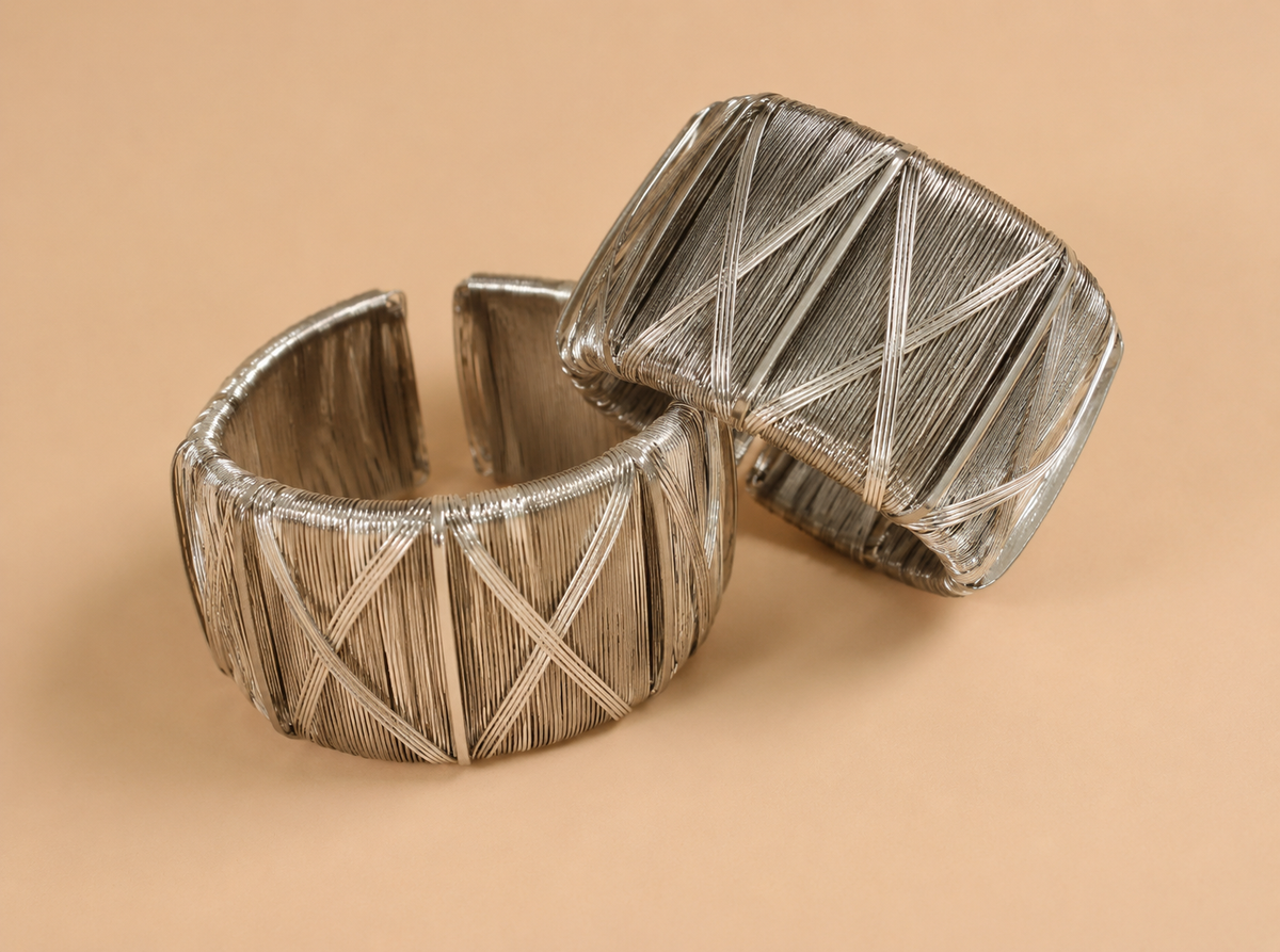 Spiral textured wired metal handcuff (openable)